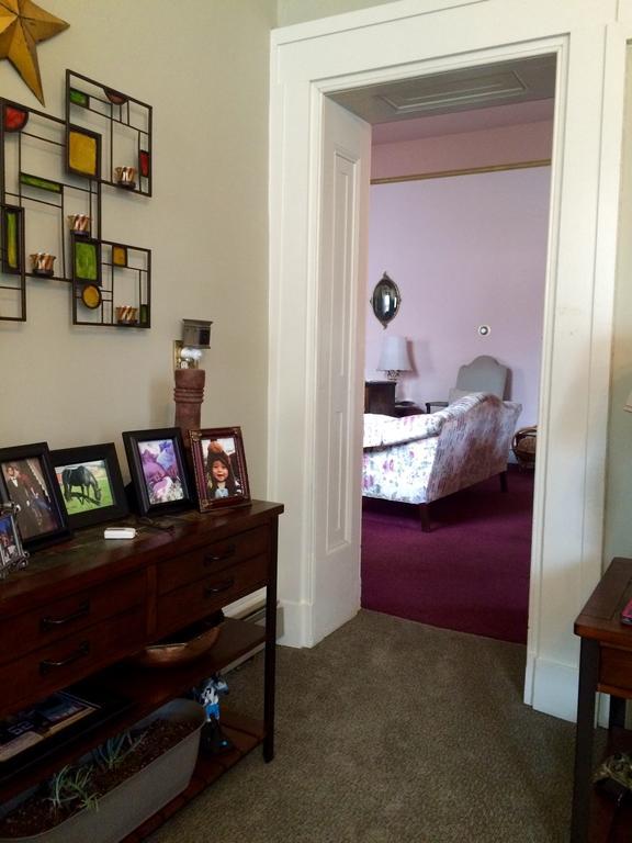 Munro House Bed And Breakfast Jonesville エクステリア 写真