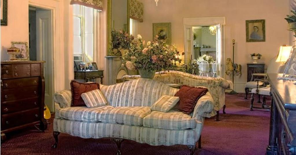 Munro House Bed And Breakfast Jonesville エクステリア 写真