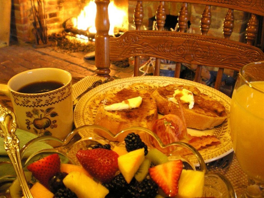 Munro House Bed And Breakfast Jonesville エクステリア 写真
